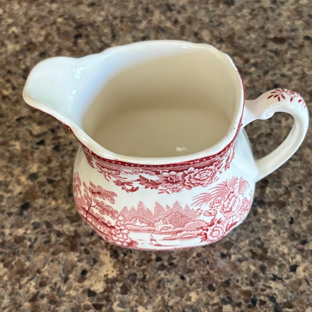 Royal Staffordshire "Tonquin" creamer by Clarice Cliff - Vintage - Picture 7 of 7